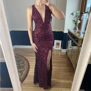 XTaren purple sequin mermaid style dress size large
